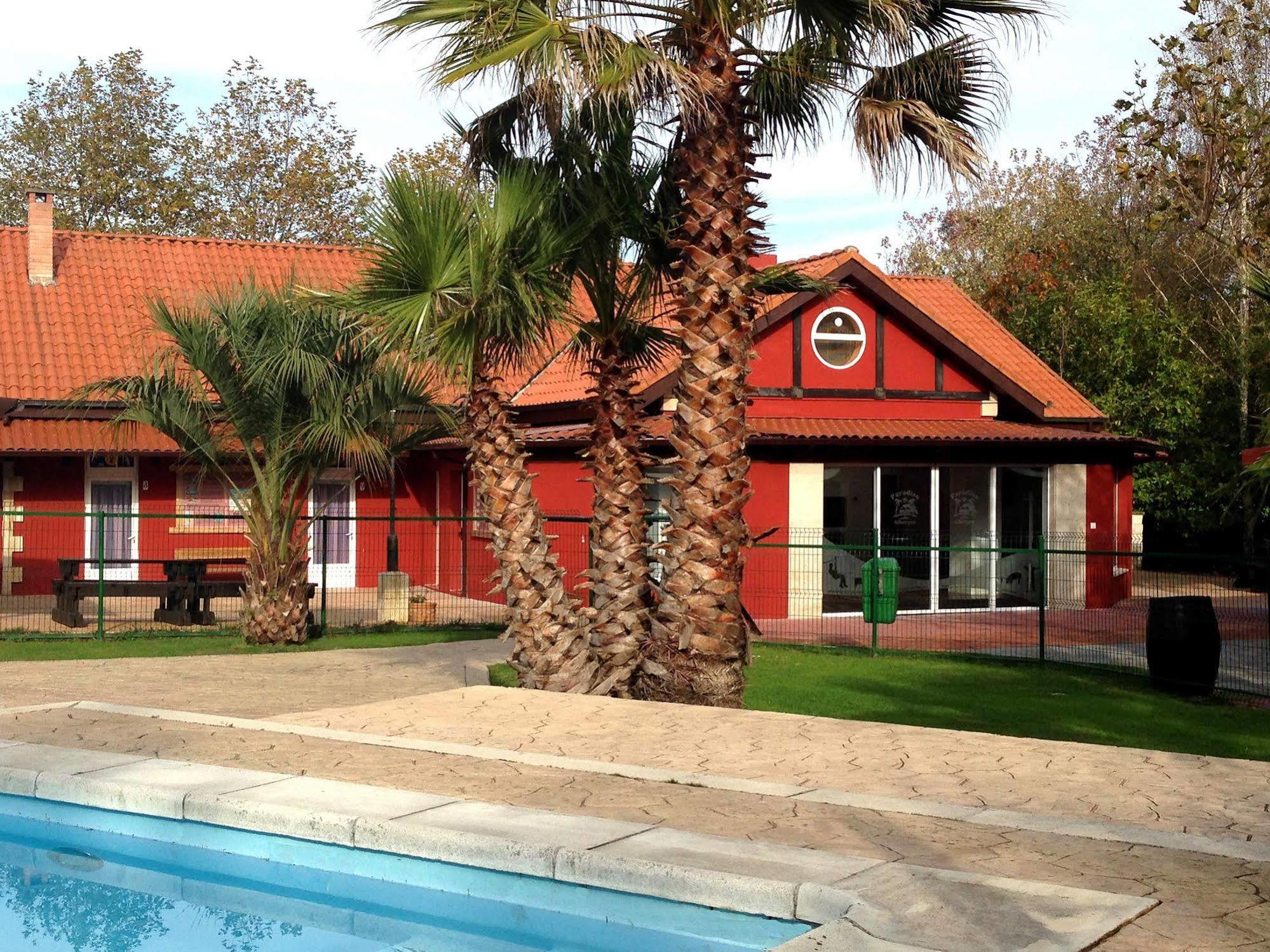 Hostel albergue Paradiso Hinojedo Esterno foto